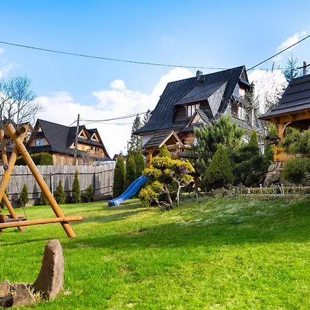 Emilia Szymona Zaryckiego 17 Guest house