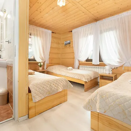 Emilia Szymona Zaryckiego 17 3* Zakopane